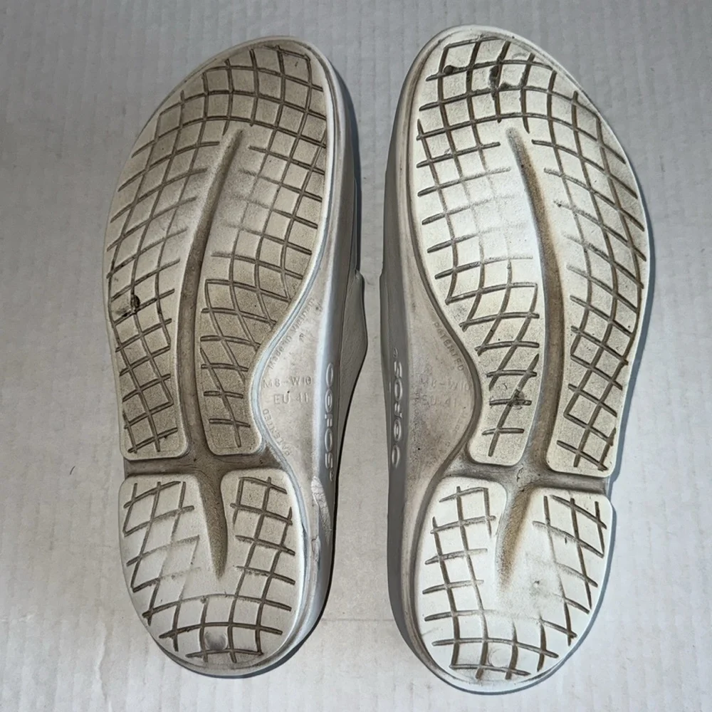 Oofos Ooahh White Slide Sandals